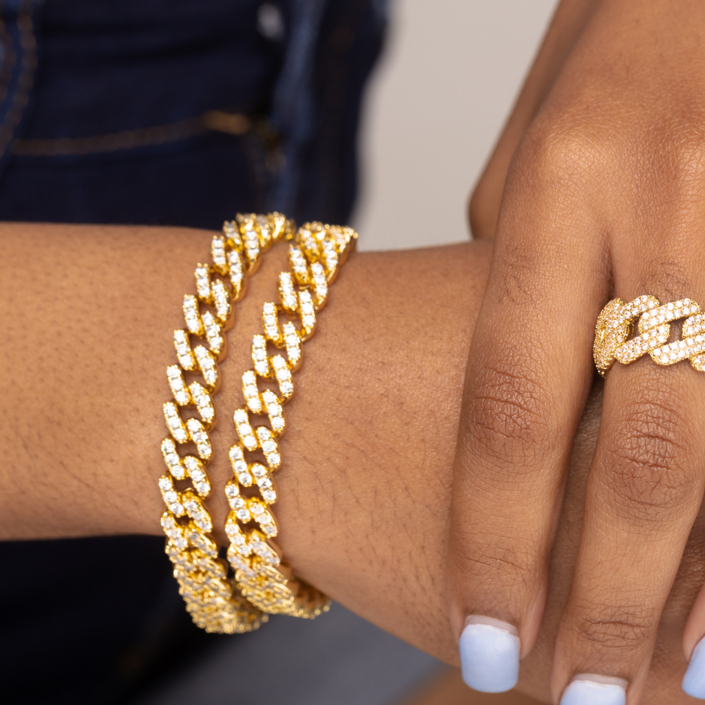 small gold cuban link bracelet